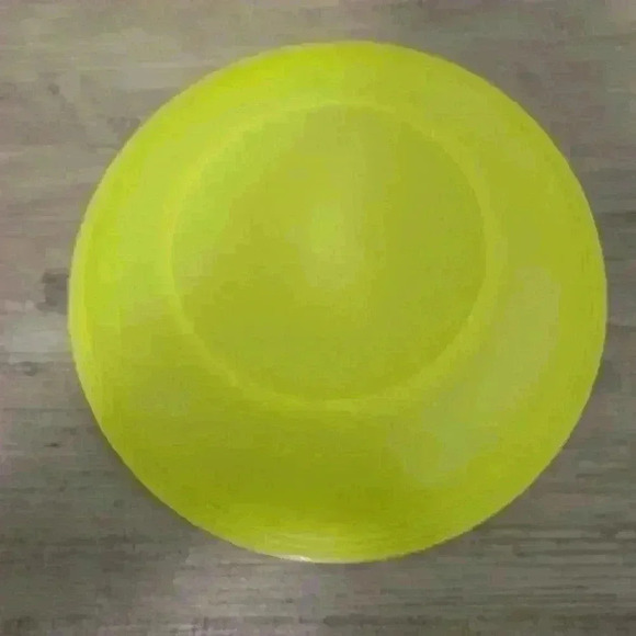 Tupperware inspiration bowl 3547b  with lid 3604A Lime green - Picture 3 of 4